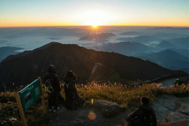 2018涓夋槑鏃呰鏃ュ巻,涓夋槑鏃呮父鏀荤暐鎬荤粨