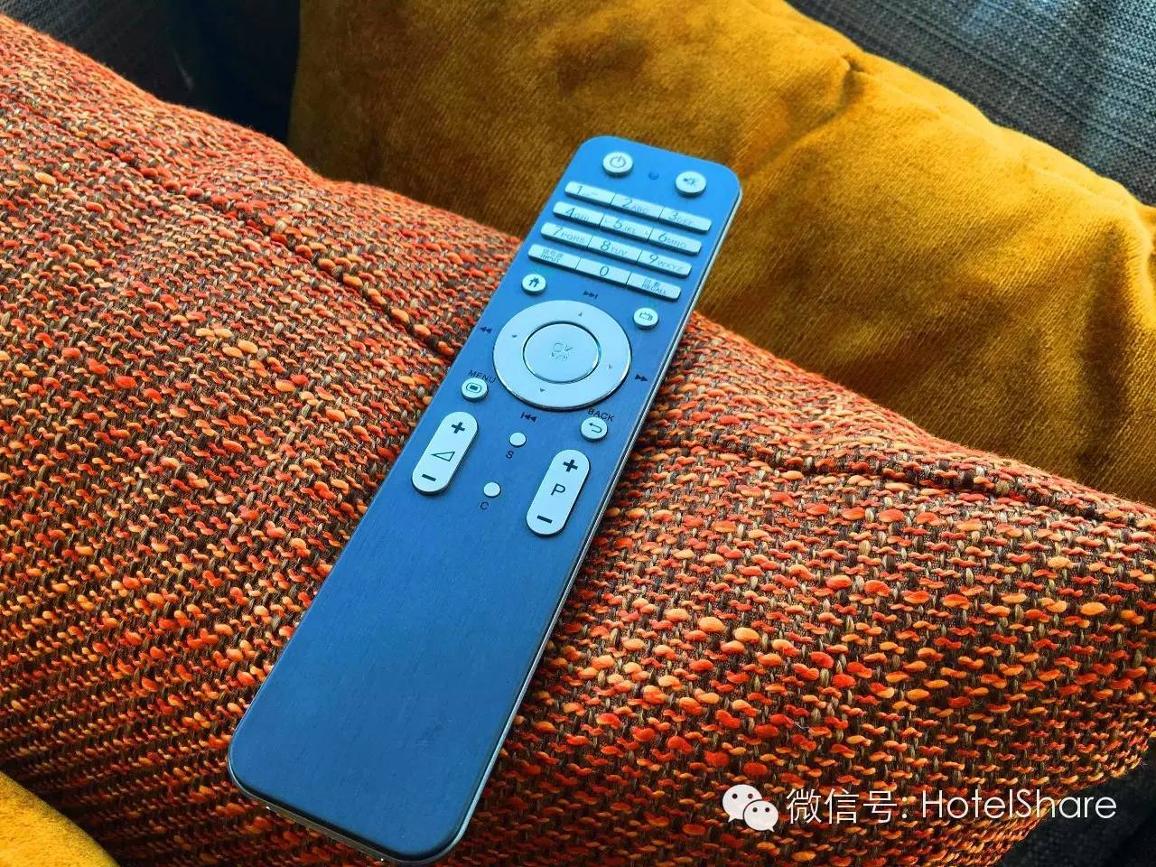 63楼泳池望月、70楼酒吧摘星，广州柏悦|探店首发