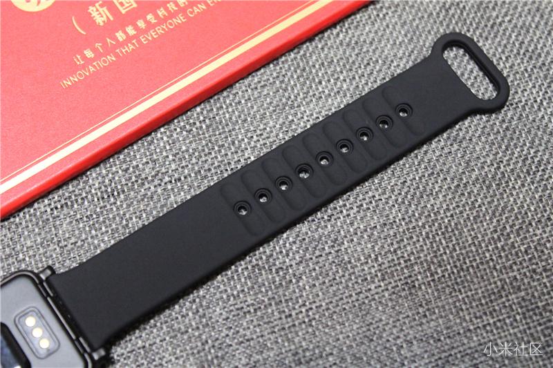 299值不值？埃微i7智能手环开箱评测！