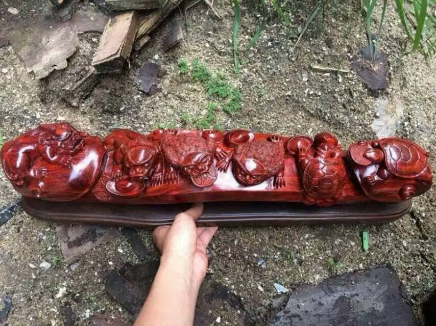 牛人制作的神器,手雕财神爷