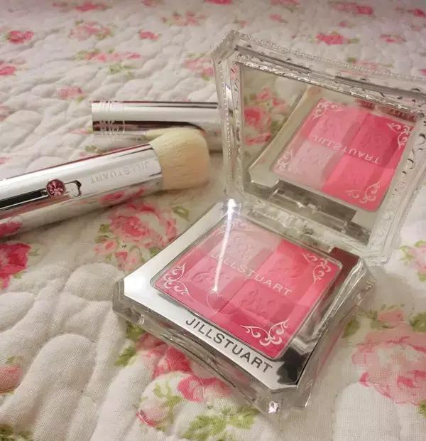 哪款腮红好用又持久不卡粉,哪款腮红好用又自然