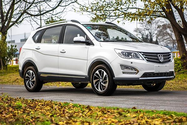 穷玩车富玩表要玩就玩,穷玩表富玩车下一句