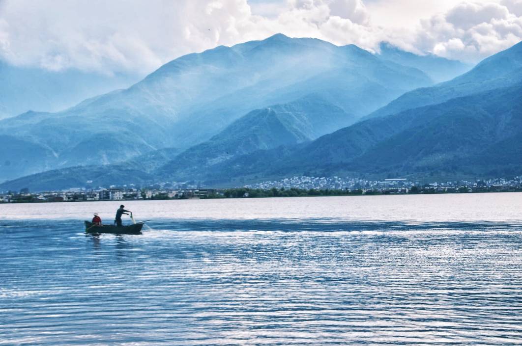 盘点6条值得一去的绝美路线,中国适合自驾旅行的45条路线