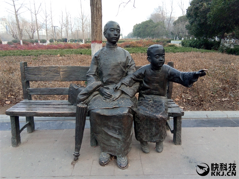 899元!红辣椒7X手机评测:全面屏+4GB内存