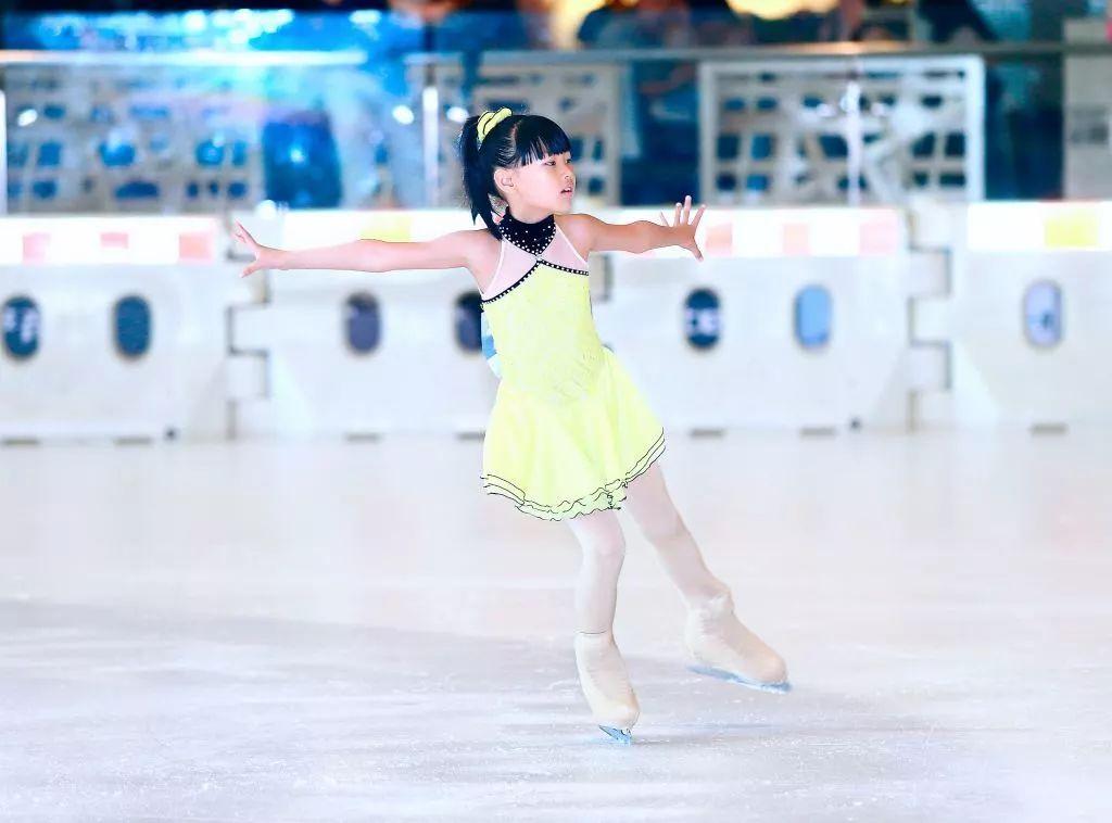 滑冰鞋你学不知道学哪种,滑冰鞋冰刀测评