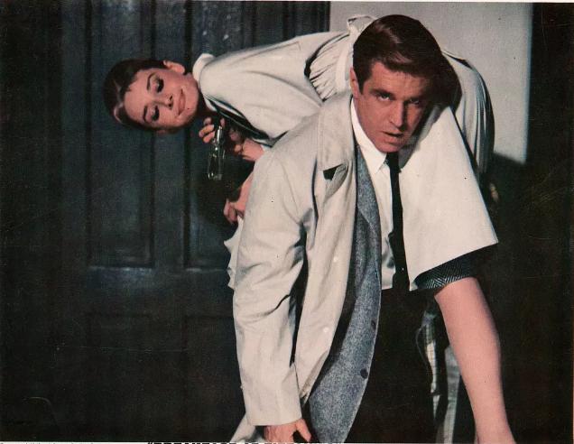 在北上广深杭挣扎的人,你们吃过《蒂凡尼的早餐》吗?