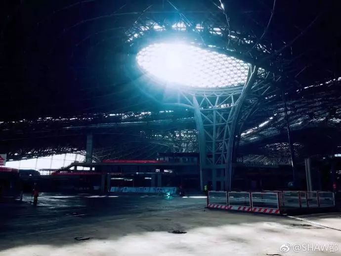 北京大兴国际机场像外星建筑,北京新机场现在建成什么样了