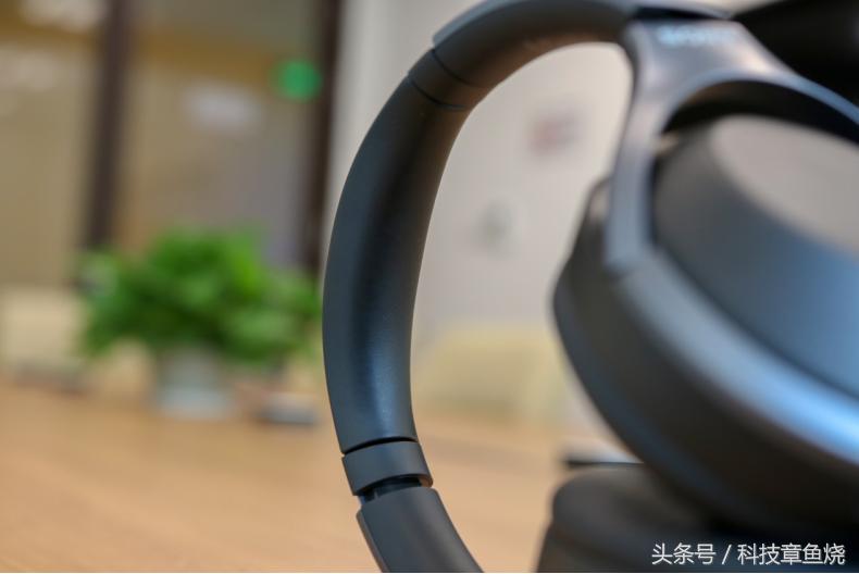 boseqc35浜屼唬瀵规瘮绱㈠凹1000xm4,闄嶅櫔鑰虫満boseqc35鍜岀储灏紉m3