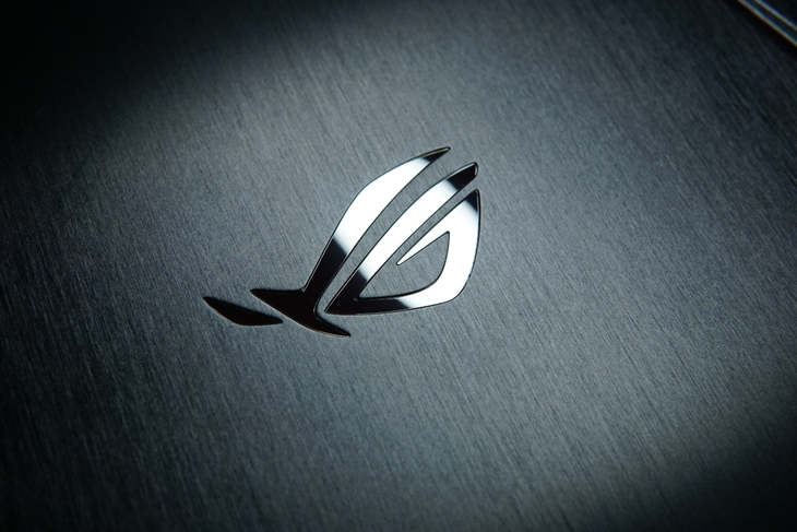 华硕玩家国度z390e参数,8核心cpu的游戏