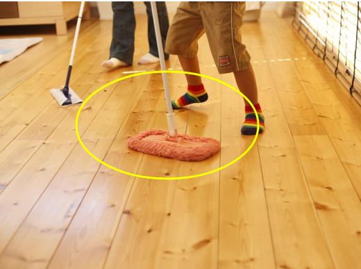 为什么我家的地板刚拖过一会就脏,地板很久没拖很脏怎么清洁