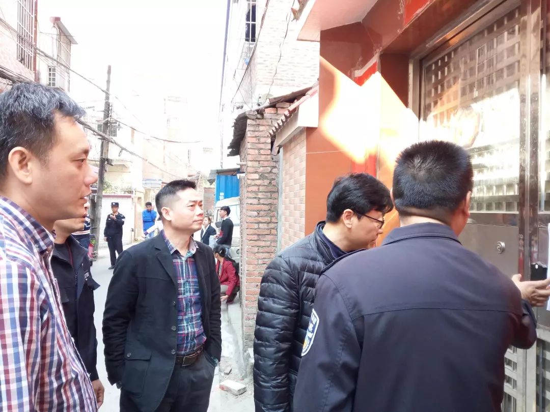 荔湾︱奔走相告!海南村也开始安装门禁啦