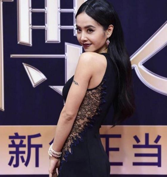 蔡依林红色眼妆,蔡依林紫色艳后造型