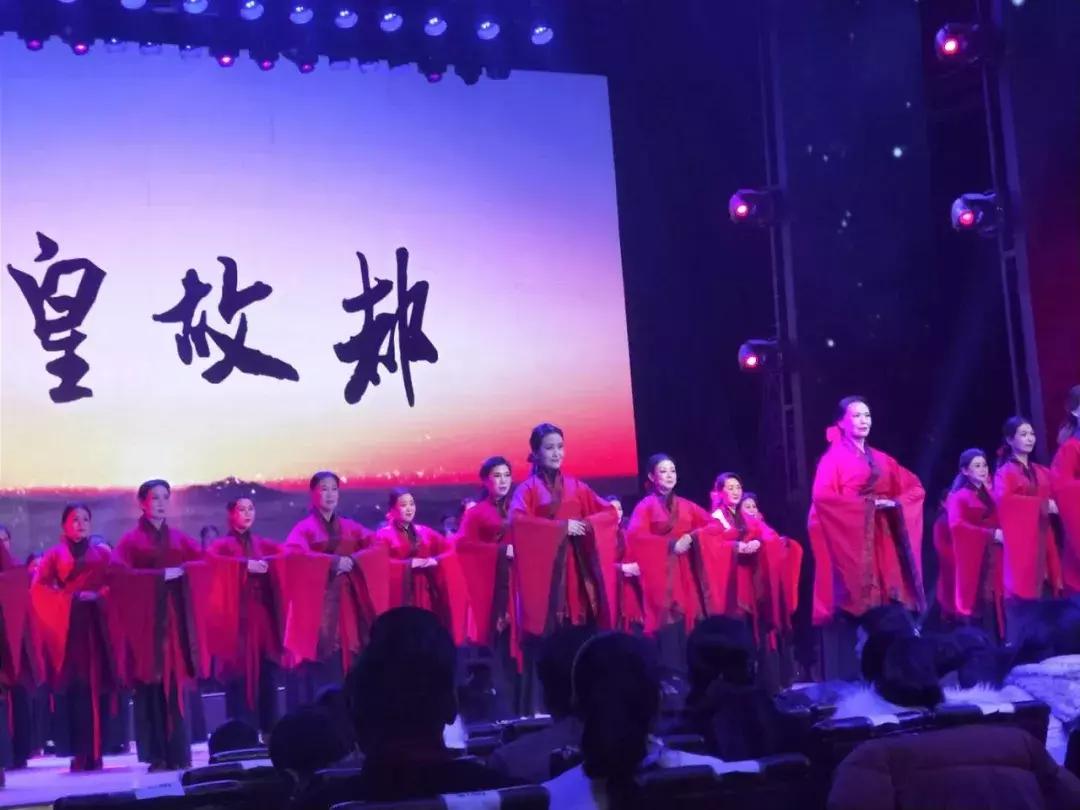 红星影视协办的2018年春节晚会《出彩中国梦》取得圆满成功！