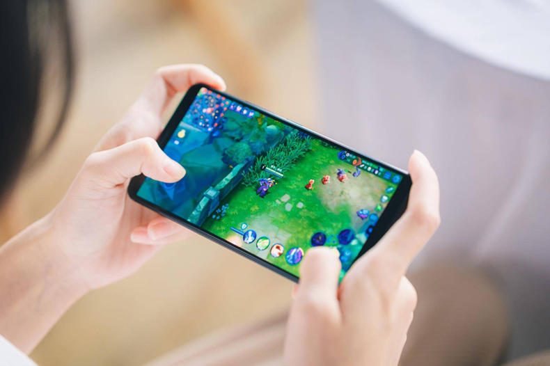 新手机能一次性下很多软件吗,新手机可以先玩然后再互传吗