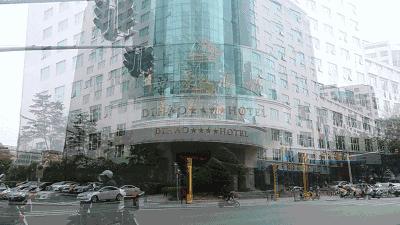 娉夊窞甯傚尯鍝簺姣旇緝濂界殑娴烽矞閰掓ゼ,娉夊窞娴烽矞缇庨鎺掕姒滃墠鍗佸悕