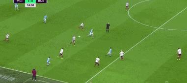 曼城丁丁最佳阵容,曼城官宣续约功勋铁卫