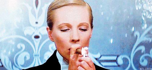 乱花渐欲迷人眼女生版,乱花渐欲迷人眼猜人名