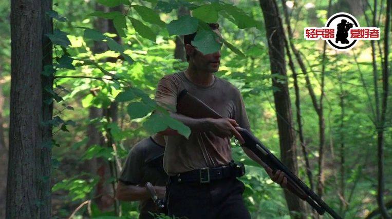 丧尸别跑！《行尸走肉》里那些“对抗丧尸”的终极*器武**（第一季）