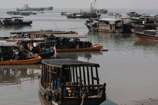 贵阳平价海鲜店,高大上的海鲜店装修