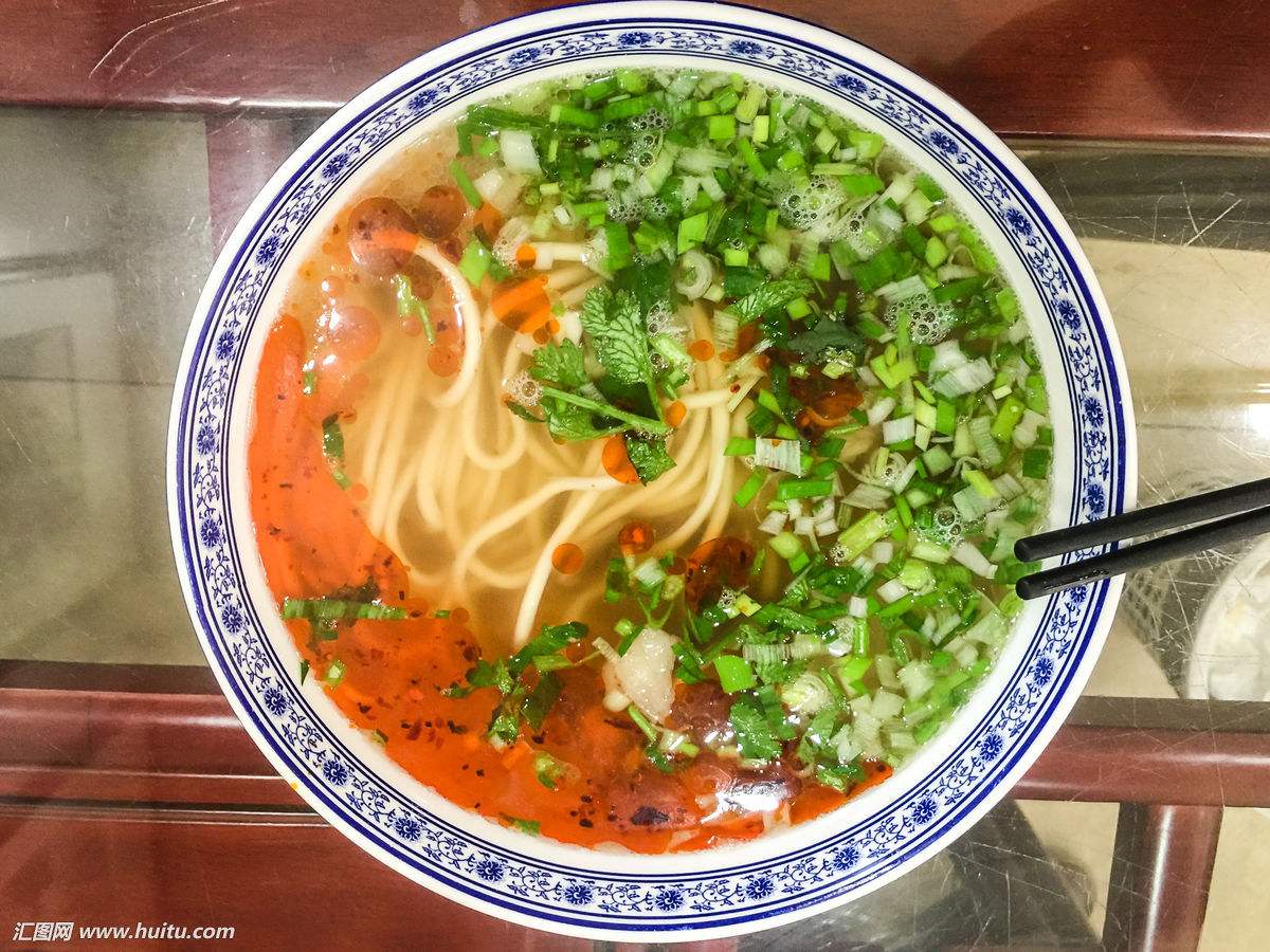 全国餐饮服务业,餐饮业的服务