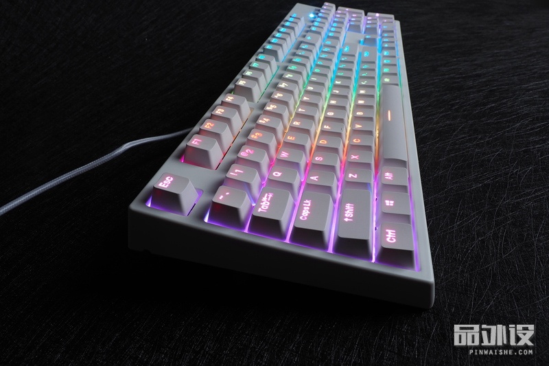 凯酷kc104rgb机械键盘多少钱,凯酷104黑轴机械键盘