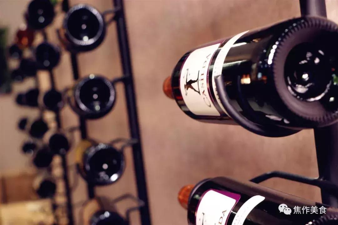 终于有家专门做保真原瓶进口的红酒行啦！188元新年礼包免费送哦