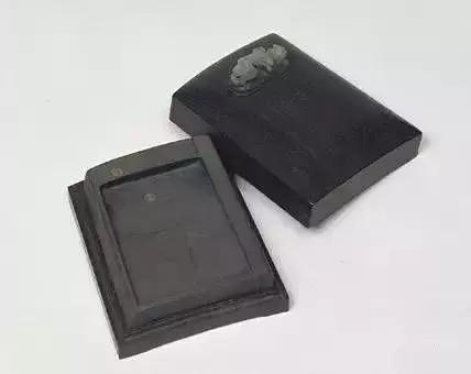 故宫博物院藏乾隆御用朱批砚,故宫博物院藏乾隆御用朱批紫砂砚