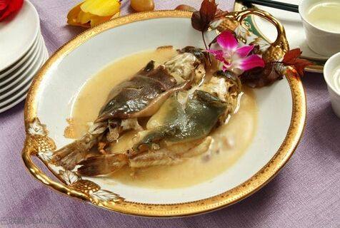 走街串巷，还是带你来吃几样镇江的骨灰级小吃吧！