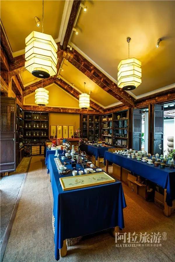 我也想有间这样的茶室，就在城中央，你却找不到|春日事5