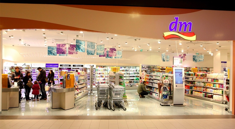 出国行程满当当，为何药妆店永远是最不愿离开的一站