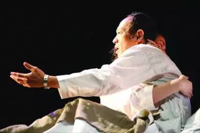 老戏骨令人折服的演技,老戏骨们的演技有多炸裂