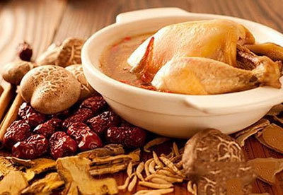 令你的肌肤水嫩光滑的益母草外敷秘方！武则天都用过！