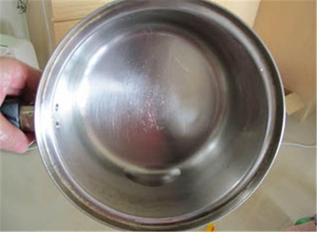 清洁锅烧焦小妙招,锅烧焦了怎么办才能清洗干净