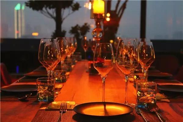 红红火火的欢乐颂你追了吗?没有跌宕的人生至少有一个起伏的胃