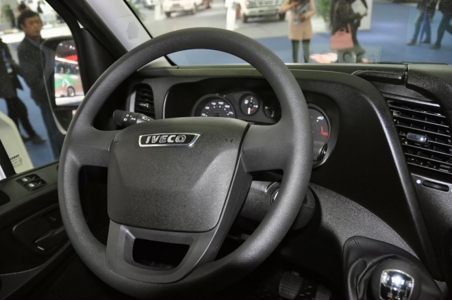 依维柯最新款轻客,依维柯轻客最新款