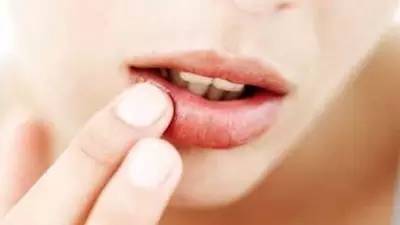 泡过的茶叶有什么妙用和功效,泡过的茶叶有什么功效和作用