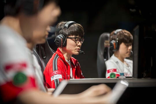 亚运会rng中韩决赛第四场,2018中韩对抗赛rng第五场