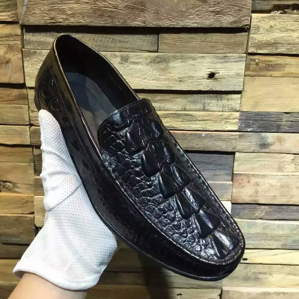 50大奢侈品的标志图prada (以前prada是顶级奢侈品吗)