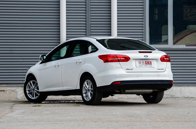 比亚迪速锐和福睿斯,比亚迪速锐与大众宝来