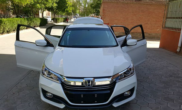 最新款本田雅阁外表确实很惊艳,大龅牙本田雅阁是第几代