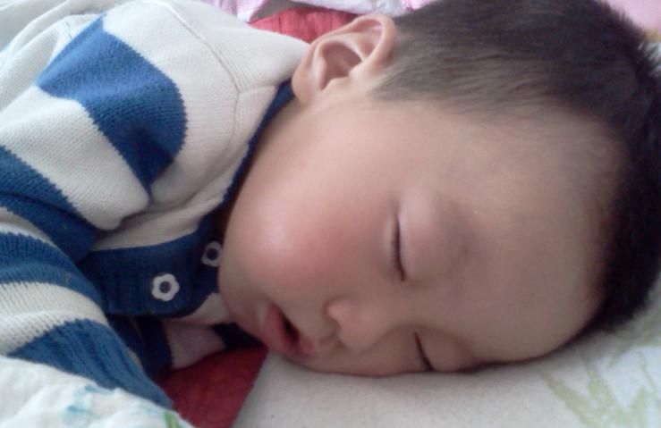 急性肠胃炎病因是什么,宝宝急性肠胃炎怎么治疗