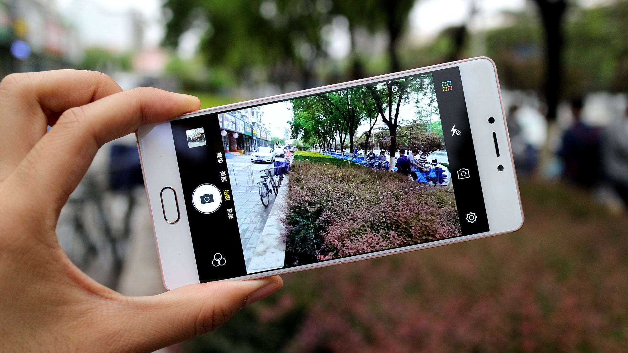 凝素淡雅纯美清新2016首款压感屏金立S8体验分享