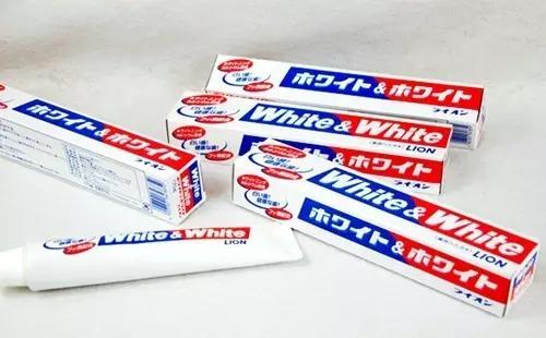 像陈意涵一样的元气笑容,一口白牙少不了,种草海外高人气牙膏