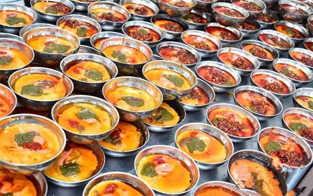 西安最好吃的冷热串串,西安人气最旺的冷锅串串