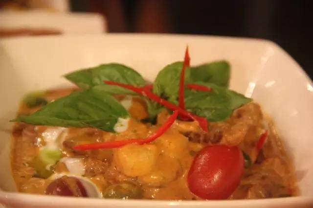 悦榕庄banyantree酒店,新加坡民丹岛酒店攻略