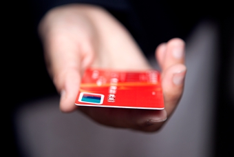 什么银行卡不容易被盗刷,刷过单的银行卡会被盗刷吗