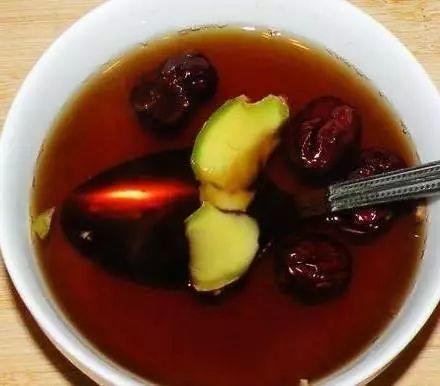 感冒咳嗽不吃药最简单的方法,感冒咳嗽只需一个小偏方