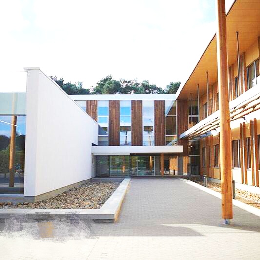 英国留学时尚设计类专业院校推荐,留学英国院校大全