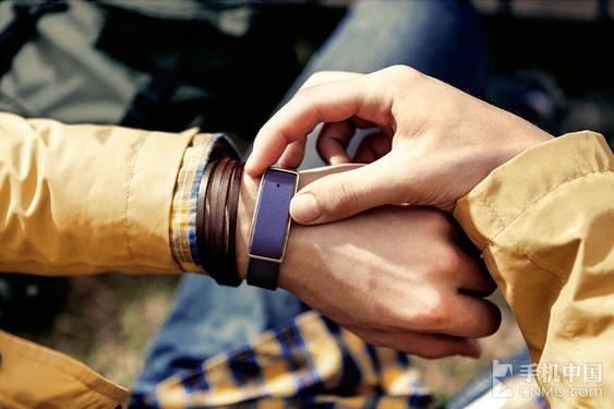 荣耀发布会荣耀手环和荣耀手表,荣耀新品直播手环