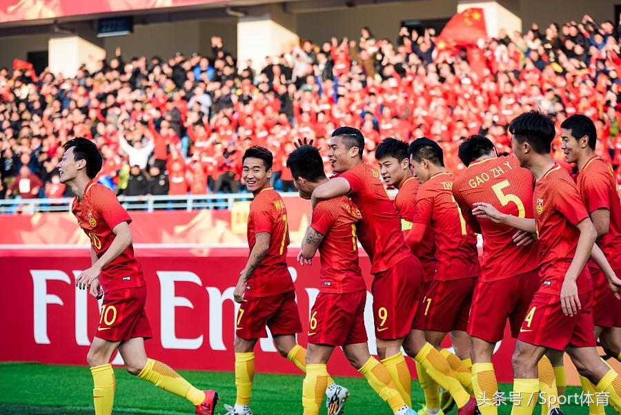 中国足球韧带撕裂,中国足球的反思和未来